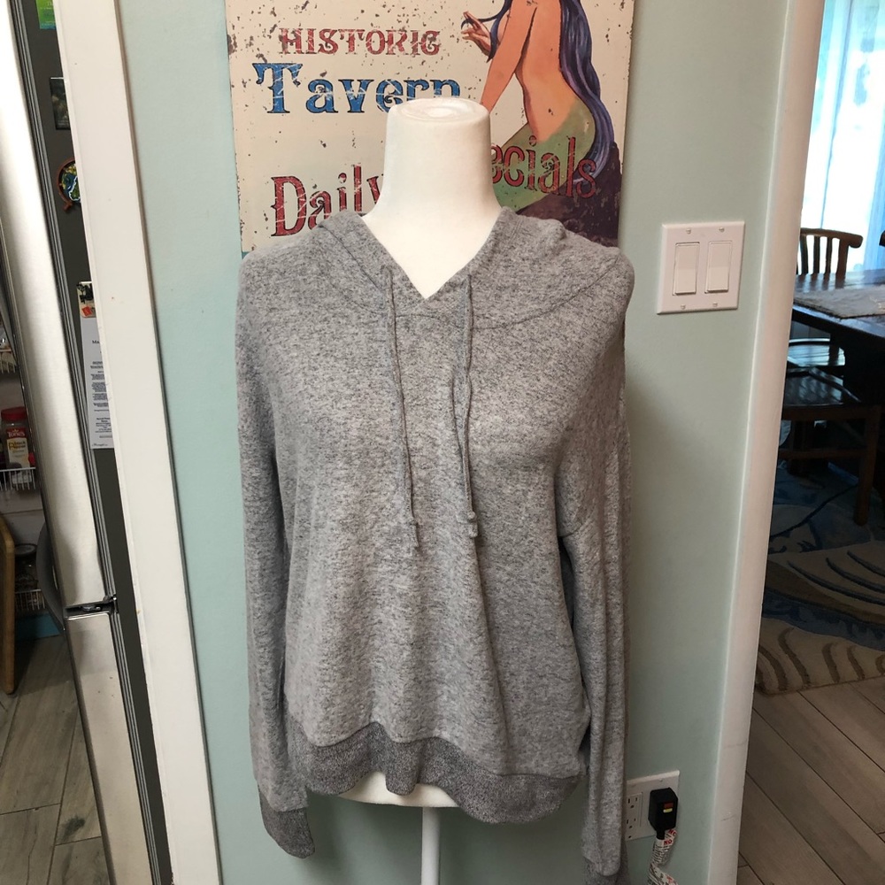 Make & Model Gray Long Sleeve Plus Size Hoodie szXL